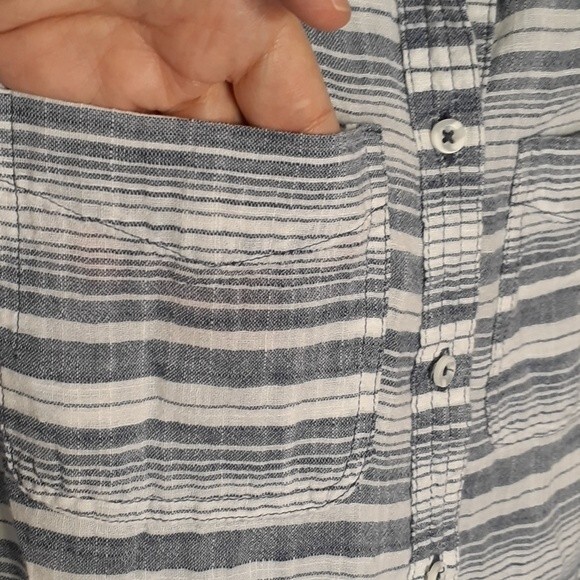 Maurices top blue white striped cotton button-down shirt m summer cotton blouse - Picture 4 of 7